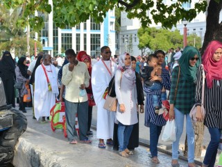 ޙައްޖަށް މީހުން ގެންދިއުމުގެ ހުއްދަ ހަތަރު ގްރޫޕަކަށް 