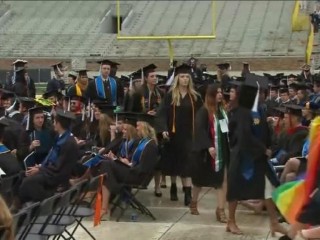 ޕެންސްގެ ތަޤްރީރު ބޮއިކޮޓްކޮށް ދަރިވަރުންތަކެއް ނުކުމެއްޖެ