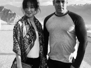 ޓިއުބް ލައިޓްގެ އަސްލު ވާހަކަ އަކީ ކޮބާކަން އެނގޭތަ؟