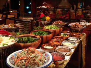 ރަމަޟާން މަހުގައި ކެއުން ބުއިމުގައި ސަމާލުވާންޖެހޭ ކަންކަން!