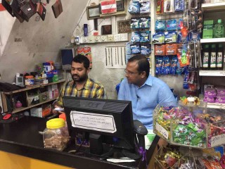 ރިޔާޒު ކަންމަތީ ފިހާރައެއްގެ ސޭޓަކަށް!