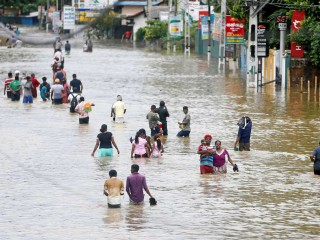 ސްރީ ލަންކާއިން ބައިނަލްއަގުވާމީ އެހީތެރިކަަމަށް އެދިއްޖެ