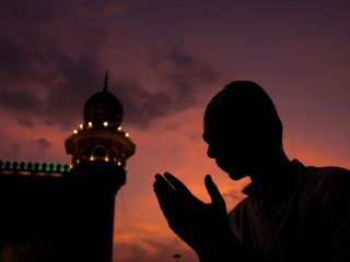 އިސްލާމީ ގިނަ ގައުމުތަކަށް ރަމަޟާންމަހުގެ ފުރަތަމަ ދުވަހަކީ މާދަމާ