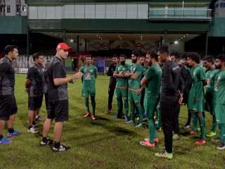 އެހެންފަހަރު ފަހަރަށް ވުރެ މިފަހަރު މާބޮޑަށް ވެސް ތައްޔާރު، ސަޕޯޓަރުންގެ އެހީ ބޭނުން: އަޑުބަރޭ