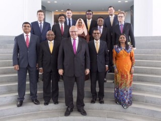 އިދިކޮޅު ވަފުދުން ޖަރުމަނު ޗާންސިލަރީގެ ޗީފް އޮފް ސްޓާފާއި ބައްދަލުކުރައްވައިފި