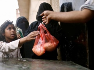 ދުވާލު ރޯދައަށް ރޭނގަޑު ބަނޑަށް – ޔަމަންގެ ރައްޔިތުންގެ ރޯދަ