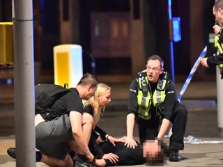 ހަމަލާގެ ޝިކާރައަކަށްވި މީހަކަށް އެހީވަނީ 