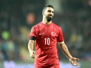 އަޑާ ޓުރާން ގައުމީ ޓީމަށް ކުޅުން ހުއްޓާލައިފި