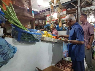 local market in capital city Malé primary sells food items grown in the Maldives