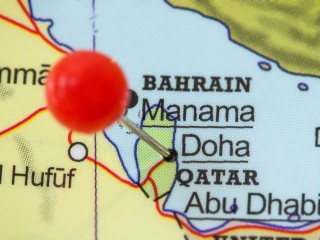 ގަތަރުން އީރާނާ އެކު ބާއްވާ ހުރިހާ ގުޅުމެއް ކަނޑާލާން ޖެހޭ: ބަހުރެއިން 