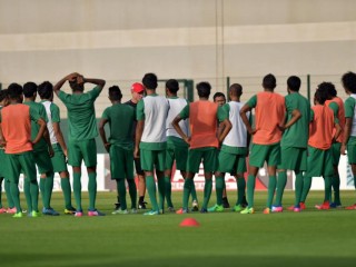 ބޫޓާން މެޗަށް ތައްޔާރުވުމުގެ ގޮތުން ބެންގްކޮކްގައި ގައުމީ ޓީމު ފަރިތަކުރުންތައް ފަށައިފި