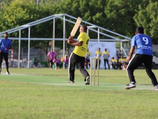 ކަސްޓަމްސް ރެކްރިއޭޝަން އާއި އައިލެންޑް އޭވިއޭޝަން މެޗްތައް ކާމިޔާބުކޮށްފި