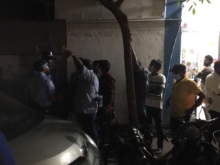 ކަލާފާނު ހިނގުމުގައި ހުރި ގުދަނަކުން ނުބައި ވަސް ދުވާތީ އާމުން ކަންބޮޑުވުން ފާޅުކުރަނީ