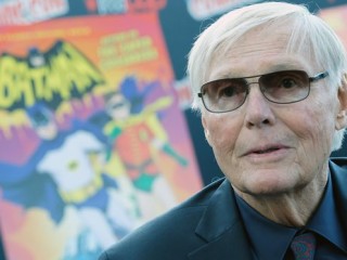 ބެޓްމޭންގެ އެކްޓަރ އެޑަމް މަރުވެއްޖެ