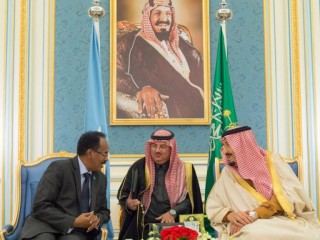 ގަތަރާ ގުޅުން ކަނޑާލުމަށް ސޯމާލިއާގެ ރައީސަށް 80 މިލިއަން ޑޮލަރު!!