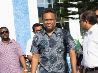 ކުށެއް ކުރެވިދާނެ، މަޢާފް ކުރުމަކީ ރީތި އާދައެއް: އާޒިމް