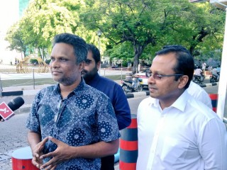  އެމްޔޫއޯގެ ޝެޑޯ ކެބިނެޓް މިނިސްޓަރު އާދަމް އާޒިމް