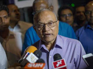 ސިޔާސީ ފައިދާއަށް ޝަރުޢީ ނިޒާމް ބޭނުންކުރުމަކީ ޑިމޮކްރޮސީއާއި ދެކޮޅަށް ހިންގާ ޖަރީމާއެއް: ރައީސް މައުމޫން