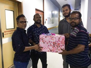 އެއްމާބަނޑު ހަތަރު ކުދިންގެ ބައްޕަގެ އިހްސާސްތައް!