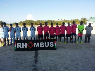 ރޮމްބަސް ފުޓުބޯޅަ ފެސްޓިވަލް: އާބައިކާސް ބަލިކޮށް ޔަންގް އެފްސީ ފެށުން ރަނގަޅުކޮށްފި