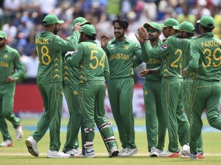 ޓެސްޓް ޗެމްޕިއަންޝިޕާއި އޯޑީއައި ލީގު ބޭއްވުމަށް އައިސީސީއިން ނިންމައިފި