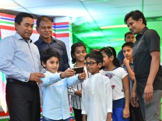 ރައީސްގެ ދެކަނބަލުން އީދު ސަލާމް ކުރެއްވުން އޮންނާނެ:ރައީސް އޮފީސް