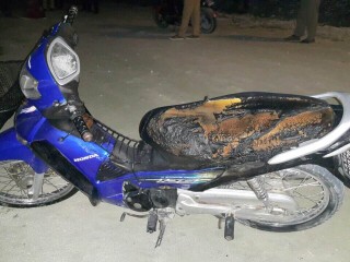 ގާޒީގެ ސައިކަލުގައި ރޯކޮށްލިކަމުގެ ތުހުމަތުގައި ހައްޔަރުކުރި މީހުންގެ ބަންދަށް 12 ދުވަސް!