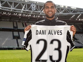 އަލްވޭޒް ޔުވަންޓަސް ދޫކޮށްލިކަން އެ ކްލަބުން ކަށަވަރުކޮށްދީފި