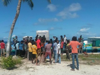 Installation work begins on Alifushi new generator