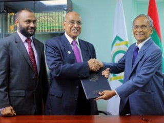 ޑރ. ޒާހިރު ހުސެއިން އެޑިއުކޭޝަންގެ އެޑްވައިޒަރުގެ މަގާމުން ވަކިކޮށްފި