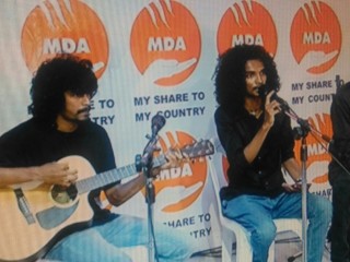 ޕީޕީއެމްގެ "ހިނި އަންނަނީ" ހަރާކާތުން އިދިކޮޅު ފަރާތްތަކުގެ ގާތަށް އައީ ހިނި!