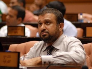 މެންބަރުންގެ ގޮނޑި ގެއްލޭ އިސްލާހަށް ނާޒިމް ރަޝާދު ތާއީދެއް ނުކުރޭ!