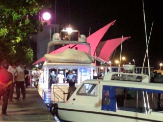 ސިންގަޕޫރު ދަތުރުފުޅަށްފަހު ރައީސް ޔާމީން މިރޭ އެނބުރި މާލެ ވަޑައިގަންނަވައިފި