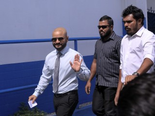 ޝަރީޢަތް ނިމެންދެން ފާރިސް ބަންދުގައި ބަހައްޓަން ކޯޓުން އަމުރު ނެރެފި