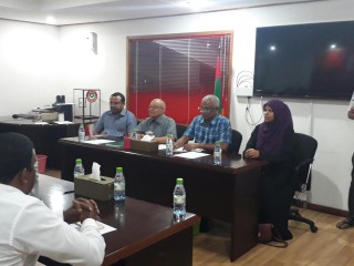 ރައީސް މައުމޫނާއި ގުޅިފައިވާ ޕާޓީތަކުގެ އިސް ބޭފުޅުން 