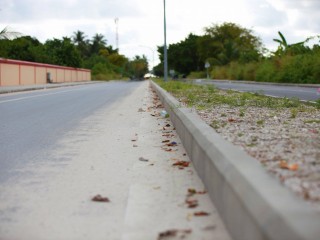 Laamu Gan Link Road