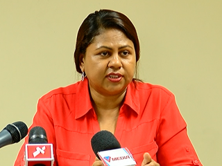 ކުރީގެ ގަވަރުނަރު އަޒީމާ އާދަމް 