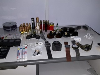 އައްސޭރި ޖަލަށް މަސްތުވާތަކެއްޗާއި އިތުރު ސާމާނުތަކެއް އެތެރެ ކުރަން އުޅުނު މީހަކު ހައްޔަރުކޮށްފި