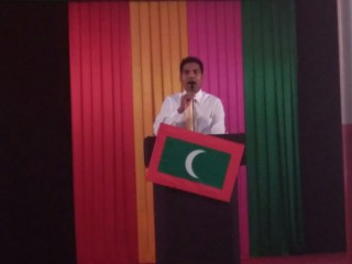 ޔާމިންގެ ކިބައިން ރައީސްގެ ސިފަތައް ގެއްލިއްޖެ، މި ތިބީ ދޫދޭކަށެއް ނޫން: ޝިފާޒް