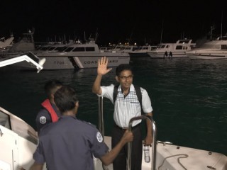 މެމްބަރު ވައްޑެ ހައްޔަރުކޮށް، ދޫނިދޫއަށް ގެންގޮސްފި 