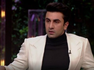 ކަރަންގެ އާ ފިލްމުގައި ރަންބީރު ކަޕޫރު