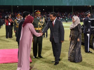 މިނިވަން ދުވަހުގެ ހަރަކާތްތައް ބައްލަވައިލެއްވުމަށް ރައީސް ގެ ދެކަނބަލުން ގަލޮޅު ދަނޑުގައި