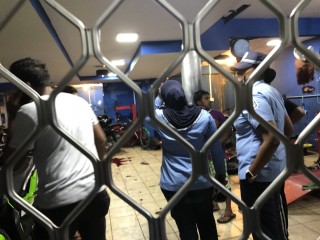 މޫނު ނިވާކޮށްގެން ތިބި ގްރޫޕަކުން ވަޅިން ހަމަލާދިން ޒުވާނާ މަރުވެއްޖެ 