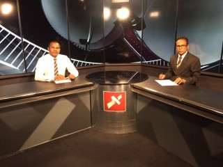 ސަރުކާރުން އުޅެނީ ގަދަކަމުން ގެންދިޔަ މެންބަރުން ނުކުމެ ޔާމީނާ ދެކޮޅުވީތީ ބިރުން:ފަލާހު