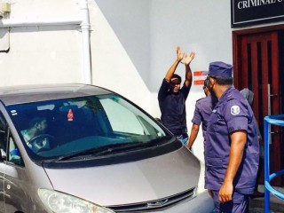 އީސަ ބަންދުގެ މުއައްދަތު އިތުރުކުރުމަށް ކޯތަށް ހާޒިރު ކުރަނީ