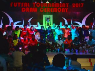 މުބާރާތުގެ ގުރު ގުރު ނެގުމަށް ބޭއްވި ރަސްމިއްޔާތުގެ ތެރެއިން