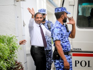 ރައީސް ޔާމީނާއި ފަނޑިޔާރަކާއި ގުޅޭ އާދަޔާ ޚިލާފް ވާހަކަތަކެއް ސައުދު ހާމަކުރައްވައިފި