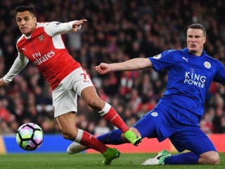 އިނގިރޭސި ޕްރިމިއާ ލީގު ފަށާނީ އާސެނަލް އާއި ލެސްޓާގެ މެޗުން