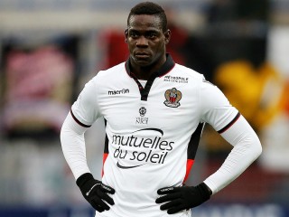 އަނިޔާގެ ސަބަބުން ޓްރޮޔެސްއާ ދެކޮޅަށް ނީސް މިރޭ ކުޅޭ މެޗުގައި ބަލޮޓެލީއަށް ނުކުޅެވޭނެ!