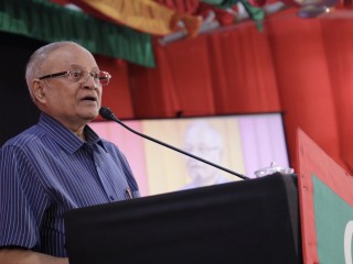 އެއްވެސް މެމްބަރެއްގެ ގޮނޑި ގެއްލުނުކަމަށް ގަބޫލެއް ނުކުރަން: މައުމޫން